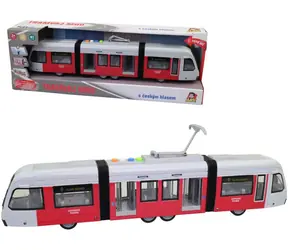MaDe 09025 - Tramwaj z kołem zamachowym świeci i mówi po czesku