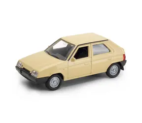 Welly Skoda Favorit 1:34 jasnozielony