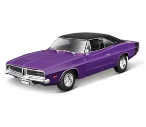 Maisto 1969 Dodge Charger R/T fioletowy / 1:18 / od 3 lat