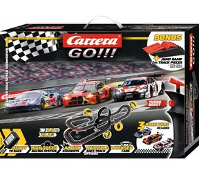 Carrera 62611 GO DTM Super Racer / Tor wyścigowy / Długość toru 8,9 m / od 6 lat