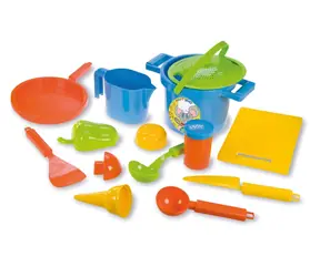 Zestaw naczyń do piasku Lena Plastic 14 elementów / od 2 lat
