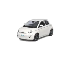 Bburago Fiat 500e (2023) biały 1:24 / od 3 lat