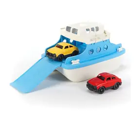 Prom Green Toys niebiesko-biały z samochodzikami / od 3 lat