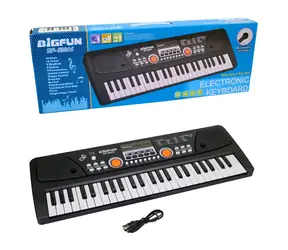 Wykonano 21167 - Pianino 49 klawiszy + mikrofon / od 3 lat