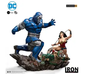 Iron Studios Wonder Woman kontra Darkseid autorstwa Ivana Reisa - DC Comics - Diorama 1/6