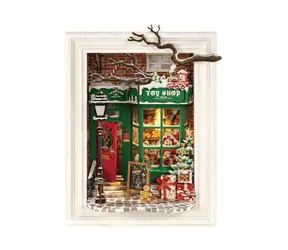 Robotime Rolife DIY 3D drewniane puzzle Sklep z zabawkami Świętego Mikołaja z oświetleniem LED / 122 elementy / od 14 lat