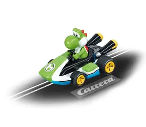 Carrera 64035 GO Nintendo Mario Kart 8 - Yoshi / Samochód na tor wyścigowy / 1:43 / od 6 lat