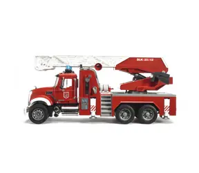 Bruder 02821 Mack Granite Fire Truck / 1:16 / od 4 lat