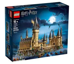 LEGO® Harry Potter™ 71043 Zamek Hogwart / Liczba elementów: 6020 / od 16 lat