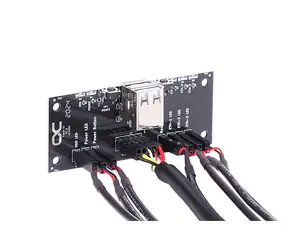 Przedni panel I/O Alphacool z USB 2.0 i zestawem kabli do szaf serwerowych w kolorze czarnym