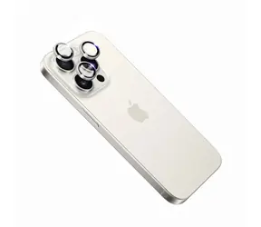 FIXED Szafirowe zabezpieczenie obiektywu Sapphire szkiełko aparatu do Apple iPhone 15 Pro/15 Pro Max srebrne