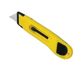 Stanley 0-10-088 / Nóż plastikowy z wysuwanym ostrzem / Długość ostrza 150mm