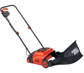 Black&Decker GD300 / Aerator do trawnika / 600 W / 3000 obr./min / zasięg 30 cm / kosz 30 l