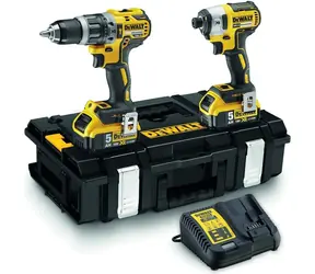 DeWalt DCK266P2 / Zestaw narzędzi akumulatorowych wiertarka udarowa i klucz udarowy / 18 V / 2 x 5 Ah / walizka