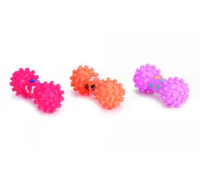Beeztees Hantle z kolcami plastikowe 17cm
