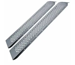 Rampy Carpoint stalowe - nośność 450kg / 150cm / 22cm - para