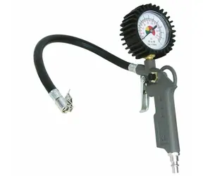 Pistolet do pompowania opon Carpoint z manometrem 12bar 35cm