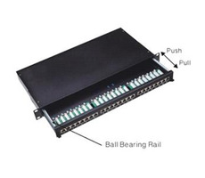 Panel krosowy DATACOM CAT5E 24szt. / 1U / STP / 19" / czarny / wiązanie