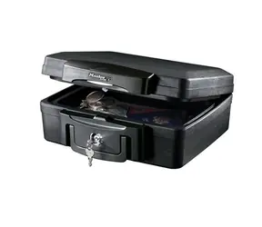 Master Lock H0100EURHRO / Ognioodporna i wodoodporna walizka zabezpieczająca 