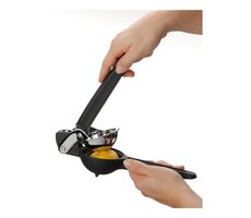 WMF Top Tools Wyciskarka do cytrusów / stal nierdzewna