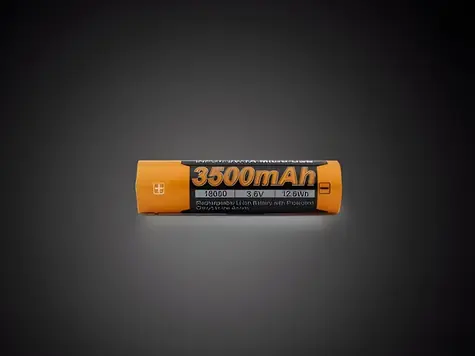 Fenix MR18650 / Akumulator 18650 / 3,6 V / 3500 mAh / Li- ION / Micro-USB