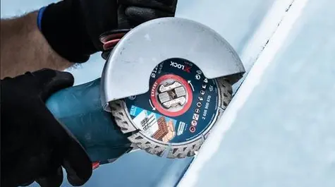 BOSCH Expert MultiMaterial 2608900660 / Tarcza diamentowa tnąca / 125 mm / 9 segmentów / 12 250 obr./min