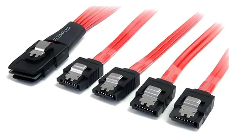 StarTech SFF-8087 na 4X kabel SATA/kabel SAS/1m