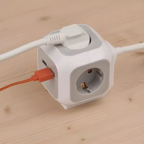 Brennenstuhl ALEA-Power jasnoszary/biały / Gniazdo stołowe w kostce / 4X 230V / 2x USB-A / 1,4 m