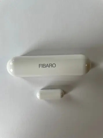 Czujnik Fibaro 2 do okien i drzwi biały / Bluetooth / kompatybilny z Apple HomeKit