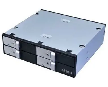 Akasa Lokstor M22 / 4X 2,5" SATA HDD/SSD do wewnętrznej kieszeni 5,25" / czarny