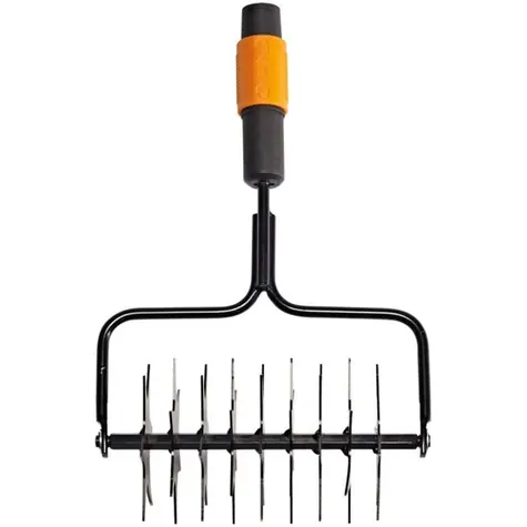 Aerator do trawnika Fiskars QuikFit 