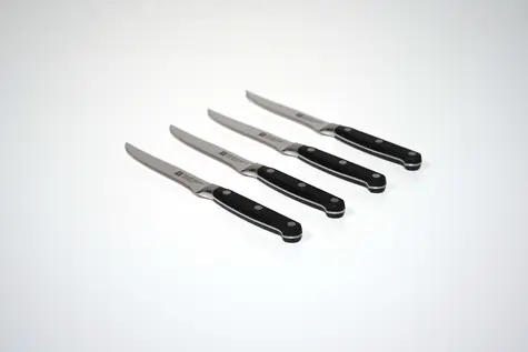 Sprzedam Zwilling Professional S Zestaw 4 noży do steków / długość ostrza 12 cm / 4 szt. /