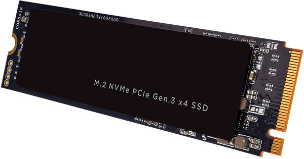 Dysk SSD Corsair M.2 NVMe PCIe Gen.3 x4 w ujęciu pod kątem